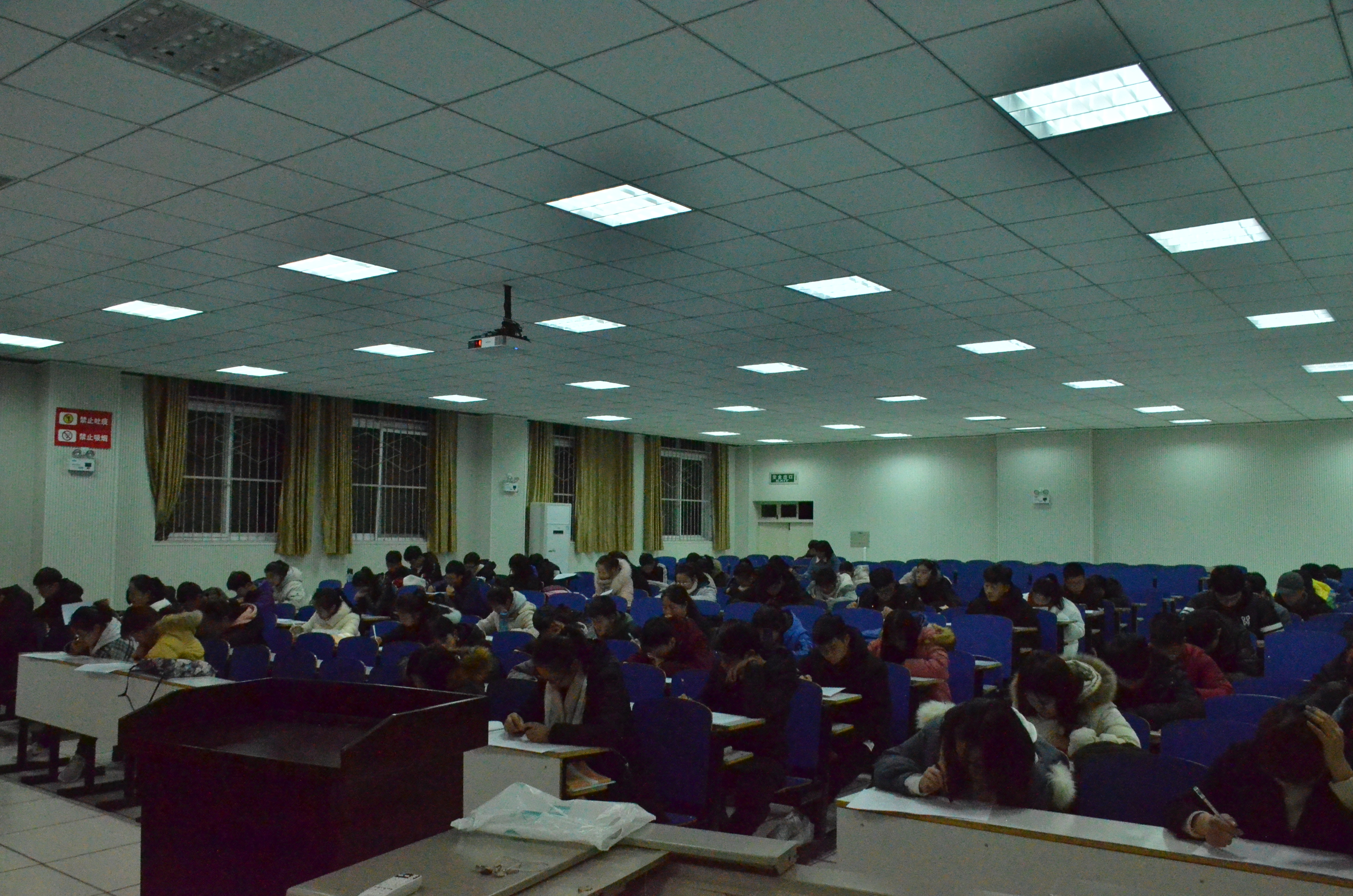 DSC_2577.JPG DSC_2577.JPG